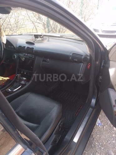 Mercedes C 230 2003, 500,000 km - 2.5 l - Naxçıvan