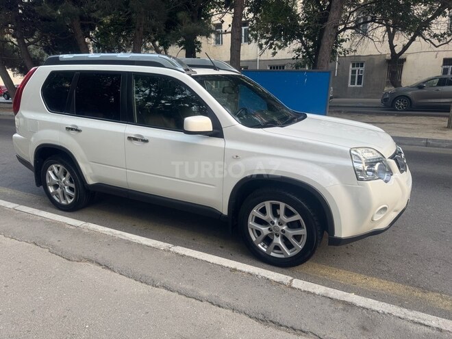 Nissan X-Trail 2013, 166,000 km - 2.5 l - Bakı