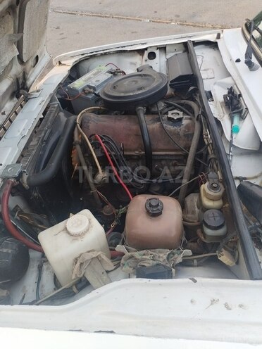 LADA (VAZ) 2107 2005, 56,283 km - 1.6 l - Saatlı