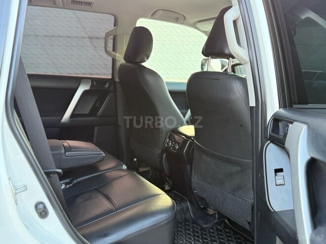Toyota Land Cruiser Prado 2014, 179,500 km - 2.7 л - Bakı