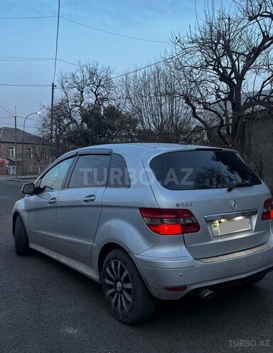 Mercedes B 200 2008, 218,147 km - 2.0 l - Gəncə