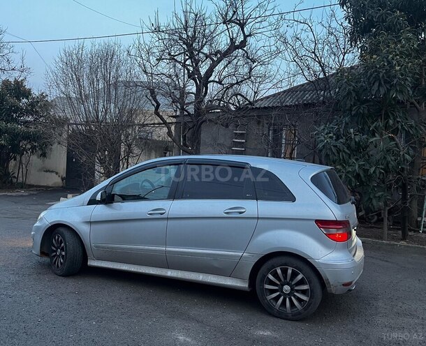 Mercedes B 200 2008, 218,147 km - 2.0 l - Gəncə