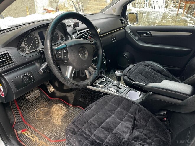 Mercedes B 200 2008, 218,147 km - 2.0 l - Gəncə