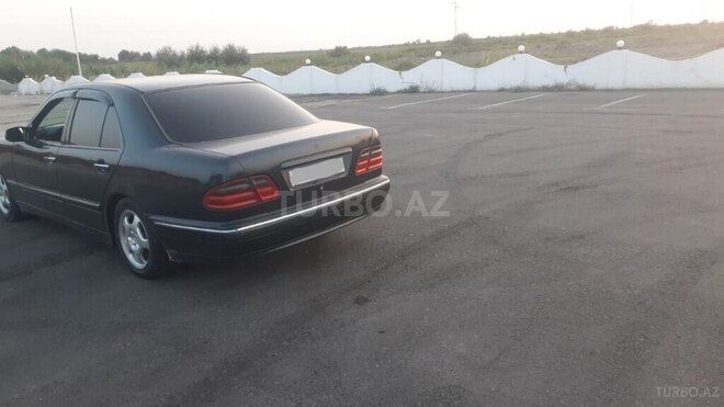 Mercedes E 280 2000, 454,620 km - 2.8 л - Ağdam