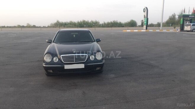 Mercedes E 280 2000, 454,620 km - 2.8 л - Ağdam