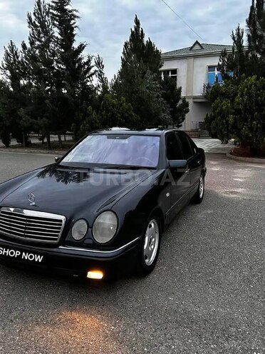 Mercedes E 230 1996, 375,463 km - 2.3 l - Bakı
