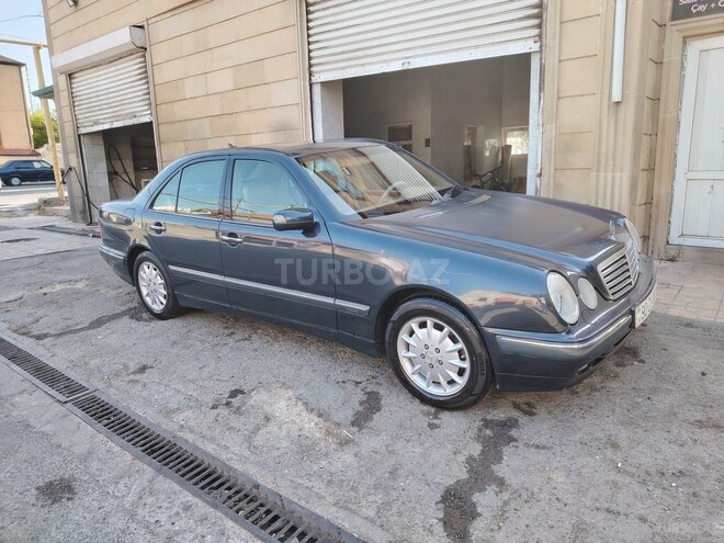 Mercedes E 320 2000, 325,000 km - 3.2 l - Bakı