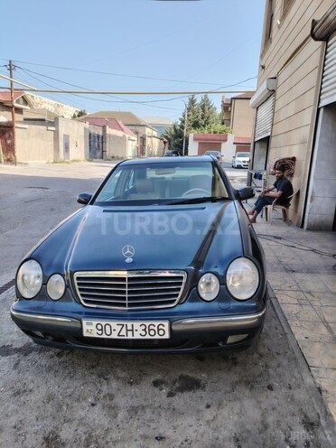 Mercedes E 320 2000, 325,000 km - 3.2 l - Bakı
