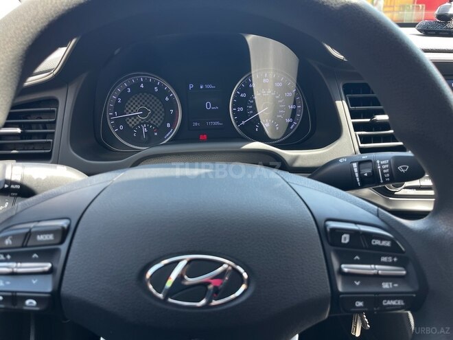 Hyundai Elantra 2019, 120,000 km - 2.0 л - Gəncə