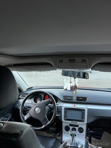 Volkswagen Passat 2009, 286,495 km - 2.0 l - Sumqayıt