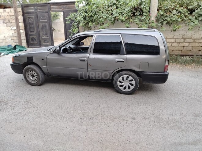 Nissan Sunny 1993, 100,000 km - 1.6 л - Kürdəmir