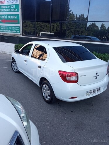 Renault Logan-21