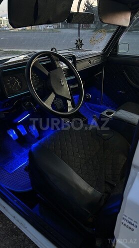 LADA (VAZ) 2107 2006, 20,000 km - 1.6 l - Yevlax