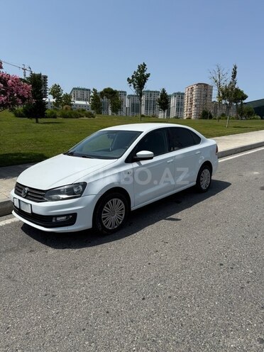 Volkswagen Polo 2017, 120,000 km - 1.6 l - Bakı