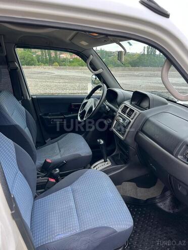 Mitsubishi Pajero io 2001, 100,000 km - 1.8 l - Quba
