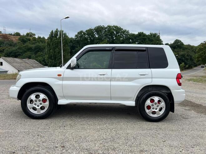 Mitsubishi Pajero io 2001, 100,000 km - 1.8 l - Quba
