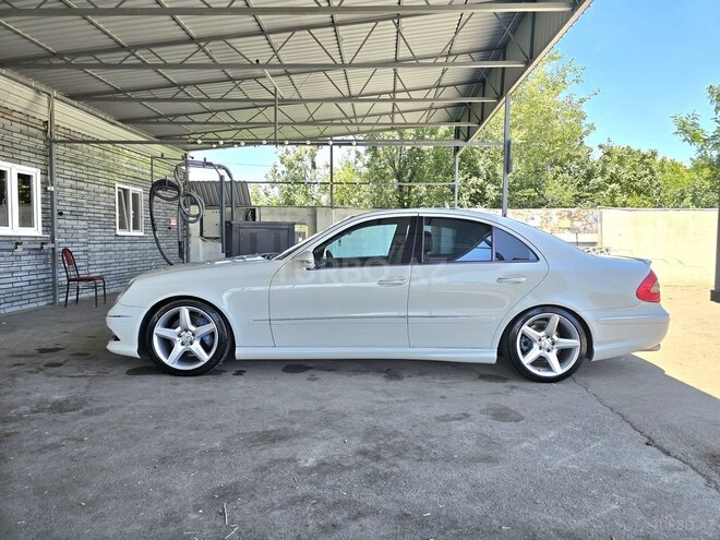 Mercedes E 280-5