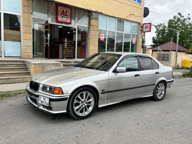 BMW 320 1992, 900,000 km - 2.0 l - Ağdaş