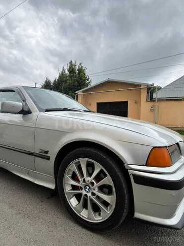BMW 320 1992, 900,000 km - 2.0 l - Ağdaş
