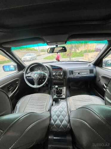 BMW 320 1992, 900,000 km - 2.0 l - Ağdaş