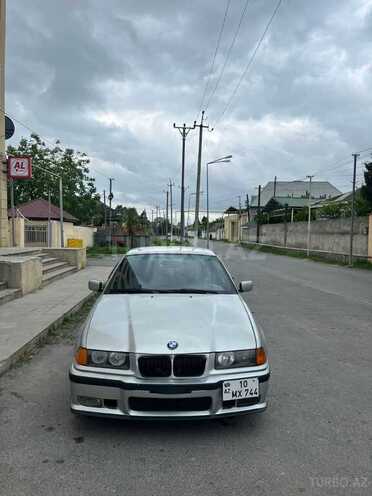 BMW 320 1992, 900,000 km - 2.0 l - Ağdaş