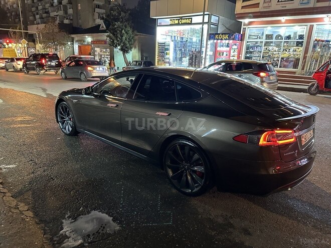 Tesla Model S 2015, 91,000 km - 0.0 l - Bakı