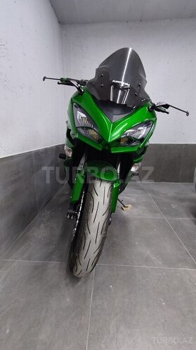Kawasaki Ninja 1000-1