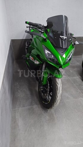 Kawasaki Ninja 1000-7