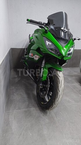 Kawasaki Ninja 1000-8