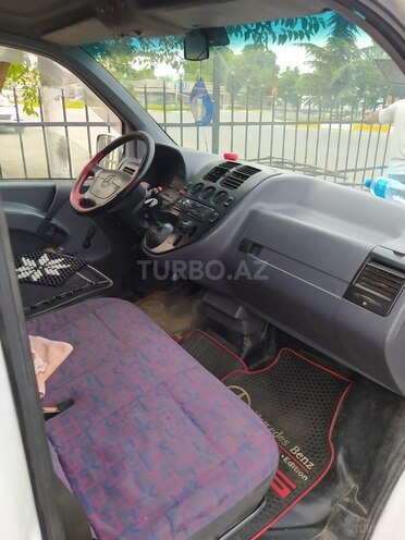 Mercedes Vito 108 1996, 400,000 km - 2.3 l - Lənkəran