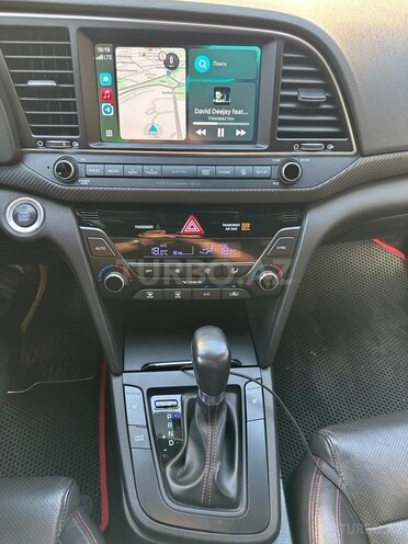 Hyundai Elantra 2018, 42,560 km - 1.6 l - Bakı