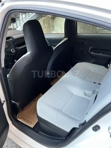 Toyota Aqua 2019, 65,000 km - 1.5 l - Bakı