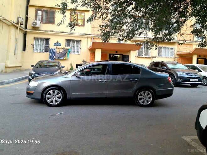 Volkswagen Passat 2006, 237,000 km - 2.0 l - Bakı