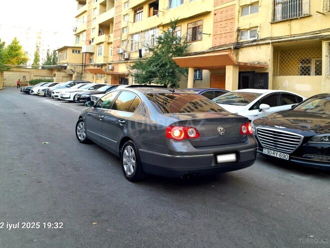 Volkswagen Passat 2006, 237,000 km - 2.0 l - Bakı