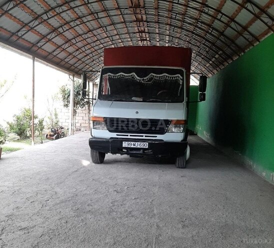 Mercedes Vario 2007, 150,000 km - 4.3 l - Zaqatala