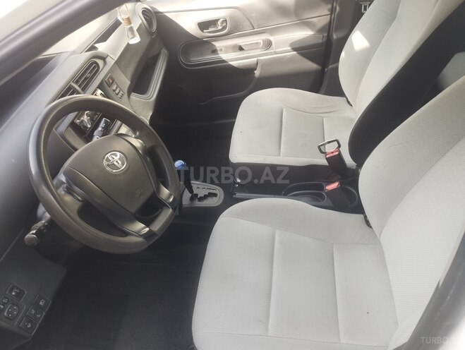 Toyota Aqua 2017, 208,000 km - 1.5 l - Bakı