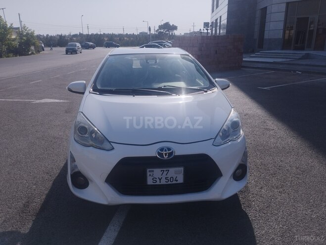 Toyota Aqua 2017, 208,000 km - 1.5 l - Bakı