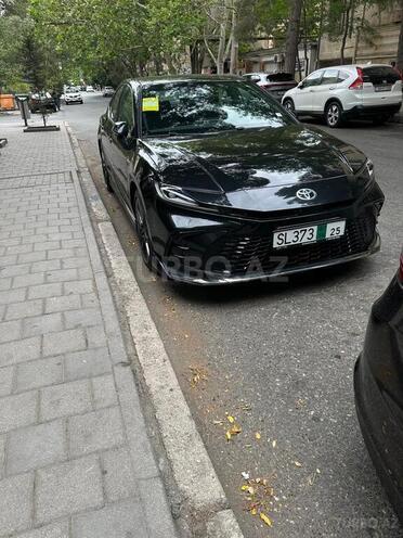 Toyota Camry-1