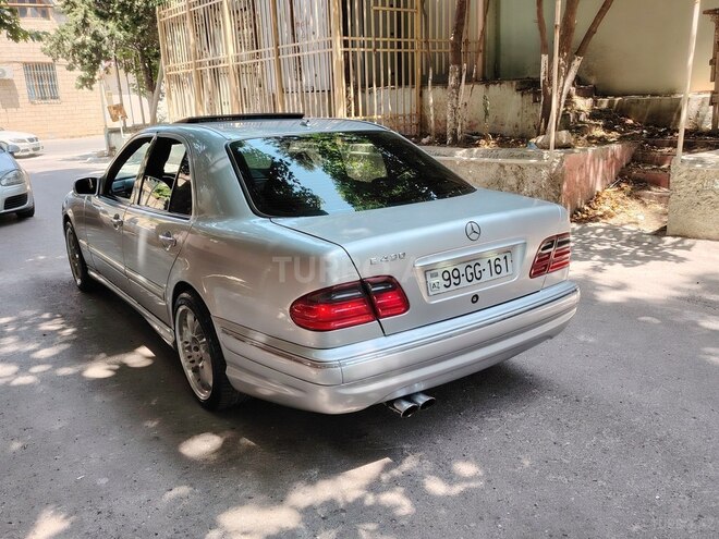 Mercedes E 430 2000, 327,000 km - 4.3 l - Bakı