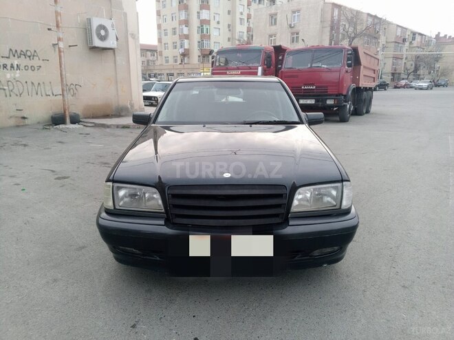 Mercedes C 220 d 1999, 262,000 km - 2.2 l - Bakı