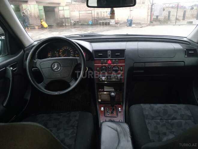 Mercedes C 220 d 1999, 262,000 km - 2.2 l - Bakı