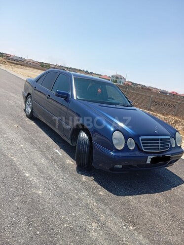 Mercedes E 200 1996, 300,000 km - 2.0 l - Bakı