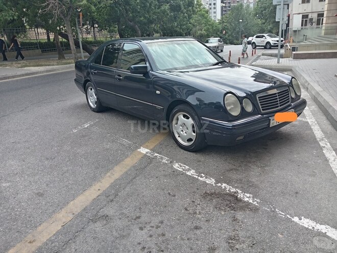 Mercedes E 240 1998, 375,426 km - 2.4 l - Bakı