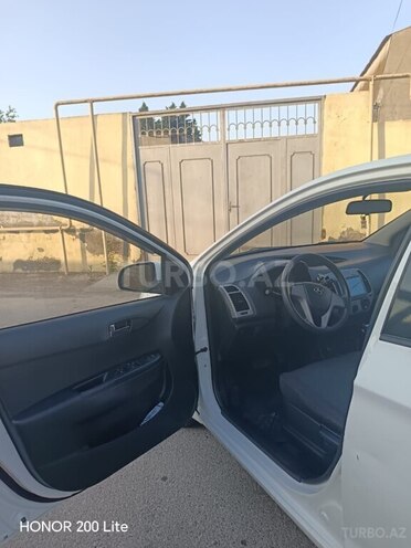 Hyundai i20 2011, 167,553 km - 1.4 l - Bakı
