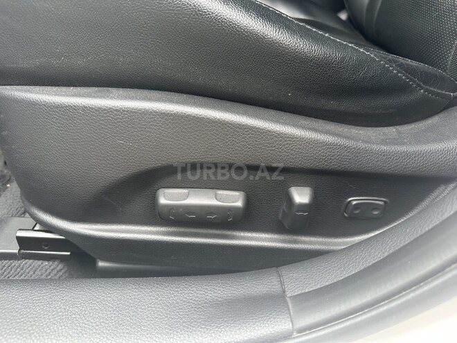 Hyundai i40 2012, 132,000 km - 2.0 l - Bakı