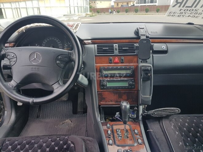 Mercedes E 240 2000, 400,085 km - 2.6 l - Şəmkir