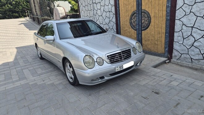 Mercedes E 280 2000, 323,615 km - 2.8 l - Sabirabad