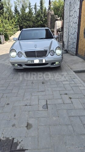 Mercedes E 280 2000, 323,615 km - 2.8 l - Sabirabad