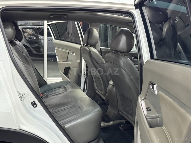 Kia Sportage-25