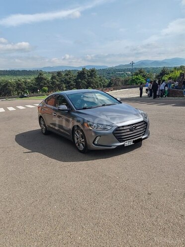 Hyundai Elantra 2017, 175,000 km - 2.0 l - Tovuz